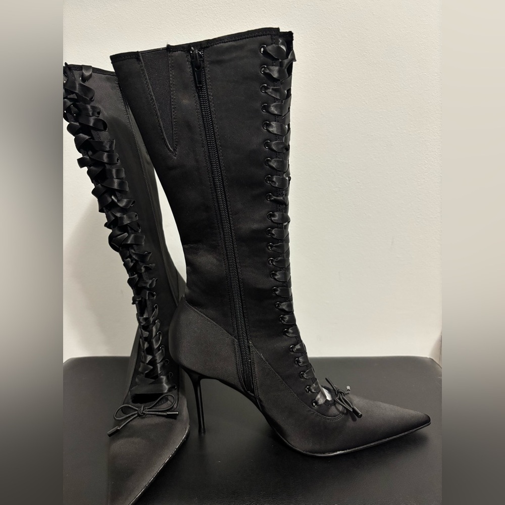 NWOB Dolls Kill / Widow Black Scandalous Seduction Heeled Boots - Picture 4 of 9